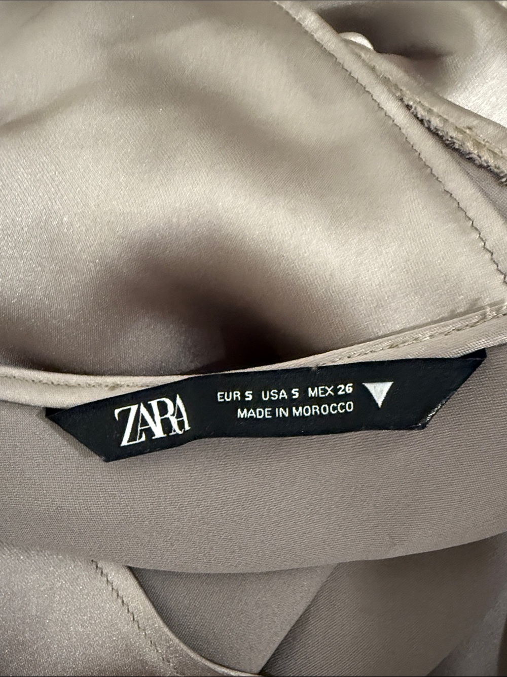 Zara Satin Halter Tank Top in Light Silver - Picture 2 of 3
